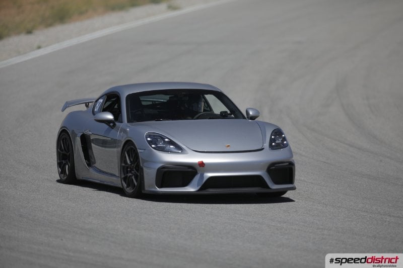 Porsche Cayman GT4
