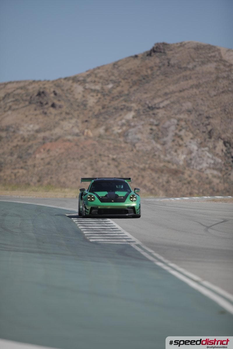 Porsche 911 GT3 RS green