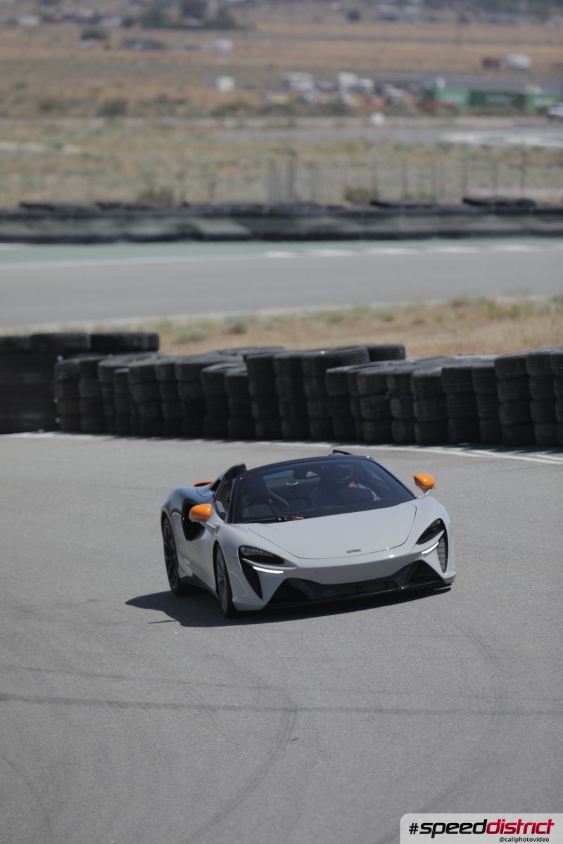 McLaren Artura