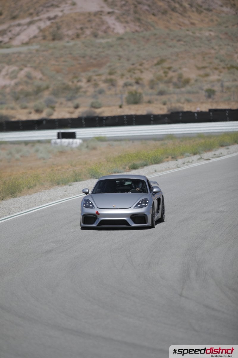 Porsche Cayman GT4