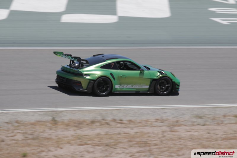 Porsche 911 GT3 RS green