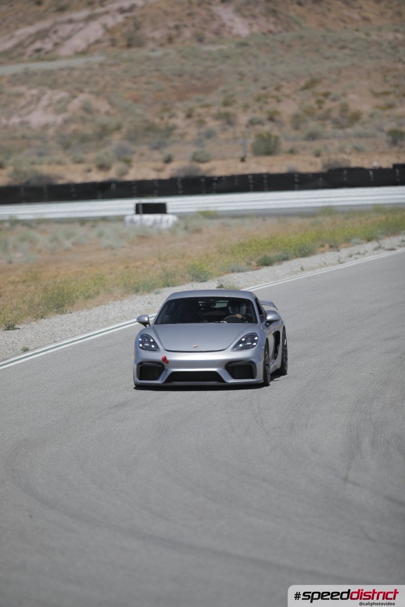 Porsche Cayman GT4