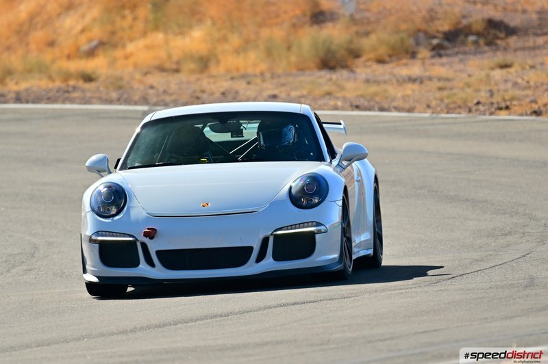 Porsche 911 GT3 white