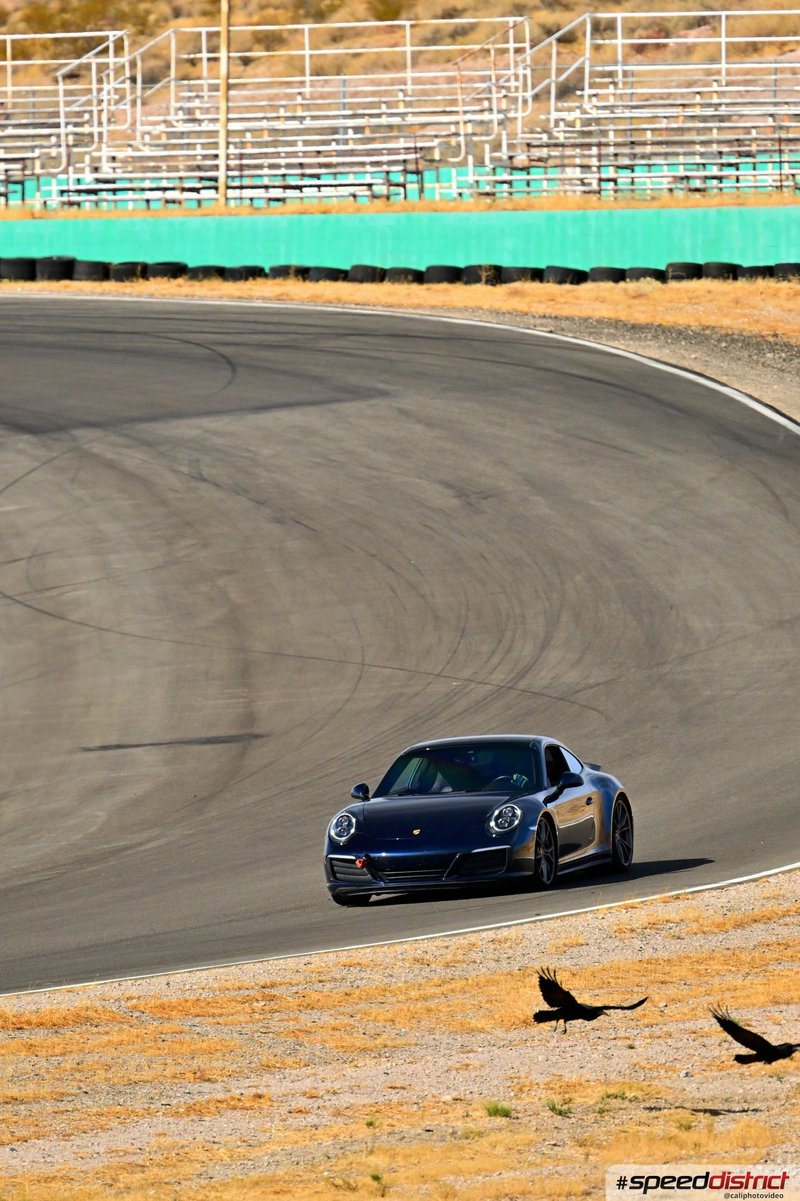Porsche 911 GT3 gray