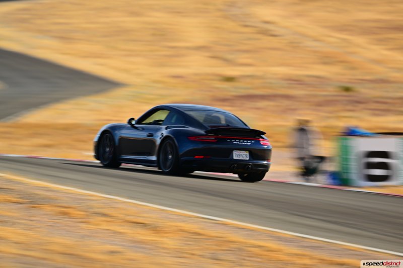Porsche 911 GTS