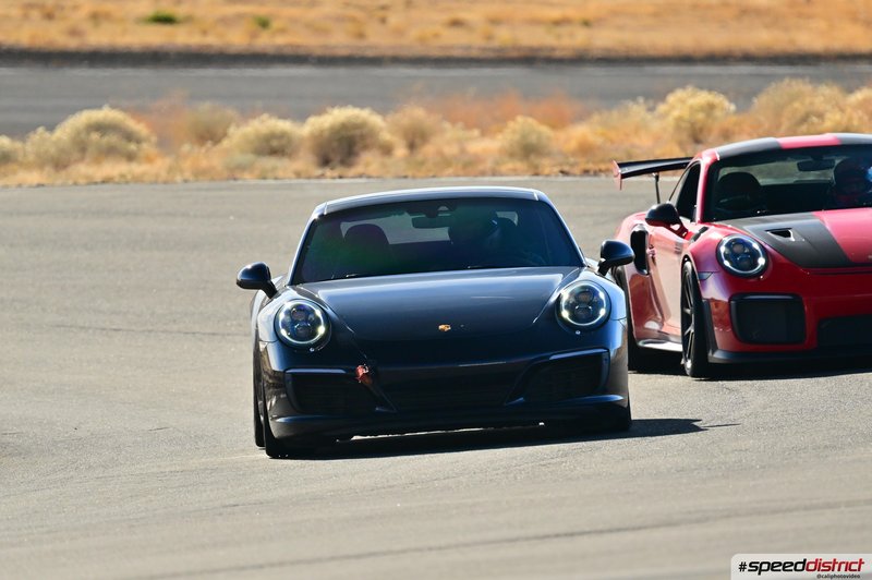 Porsche 911 GT3 blue