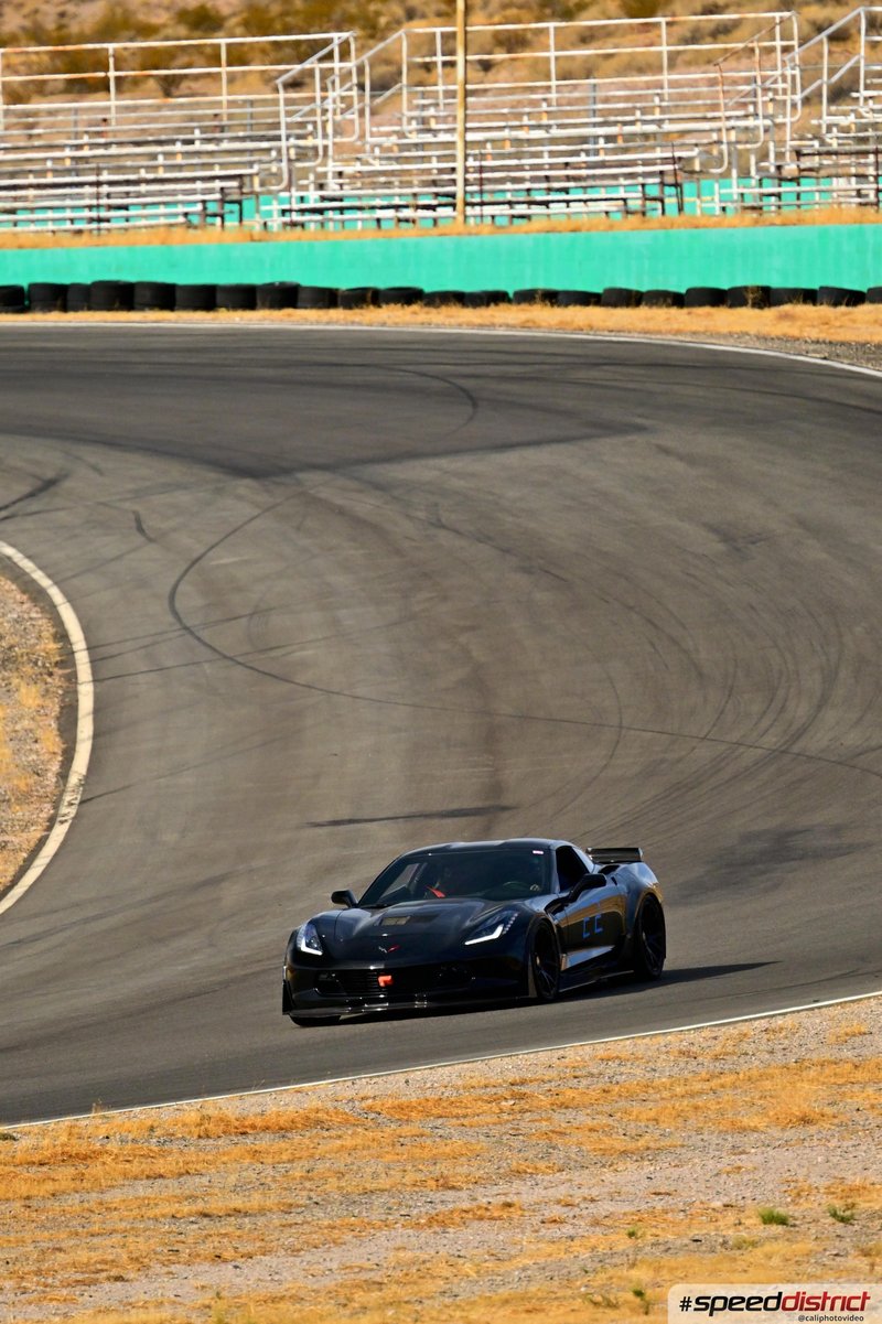Chevrolet Corvette Z06 black