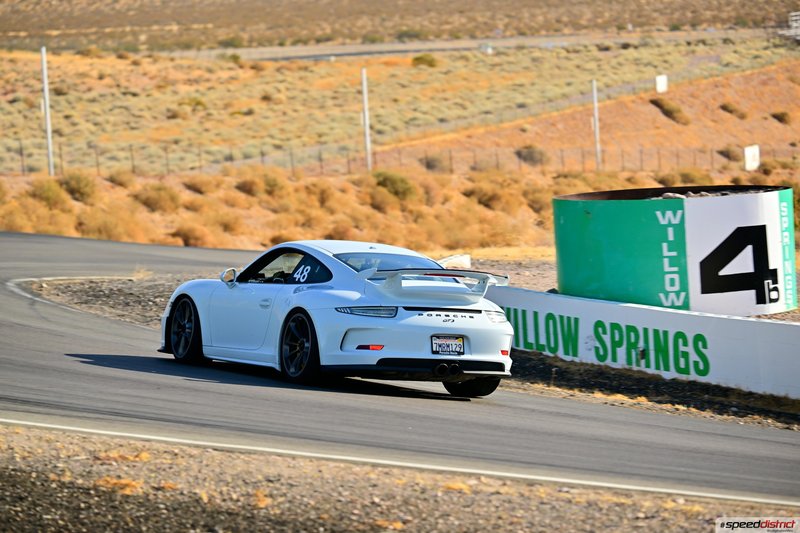Porsche 911 GT3 white