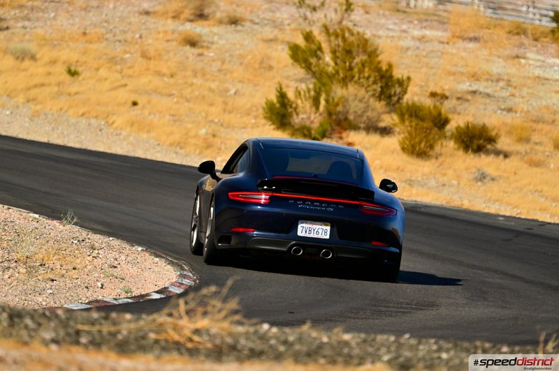 Porsche 911 GT3 blue