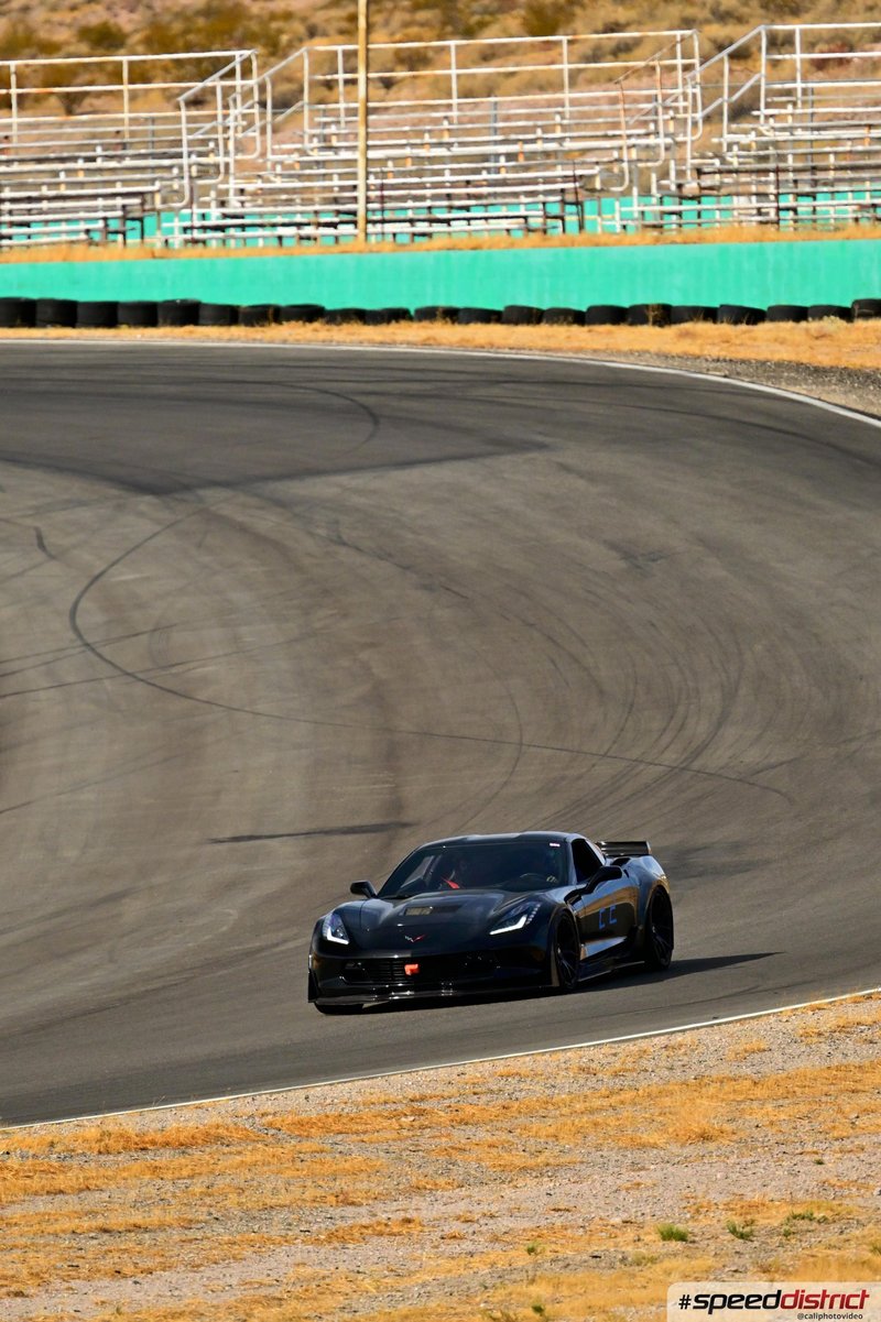Chevrolet Corvette Z06 black