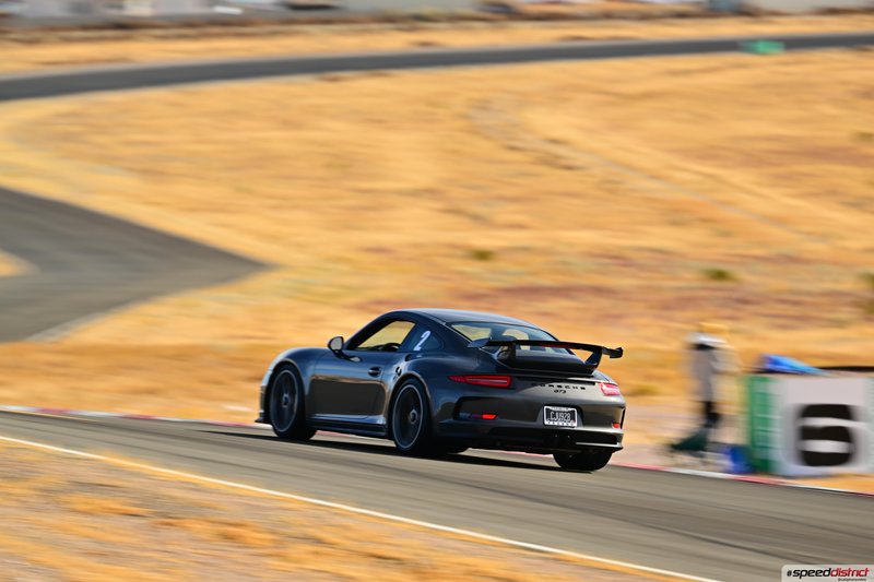 Porsche 911 GT3 gray