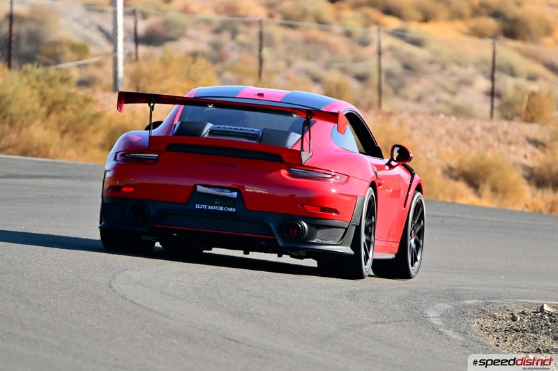 Porsche 911 GT2 RS