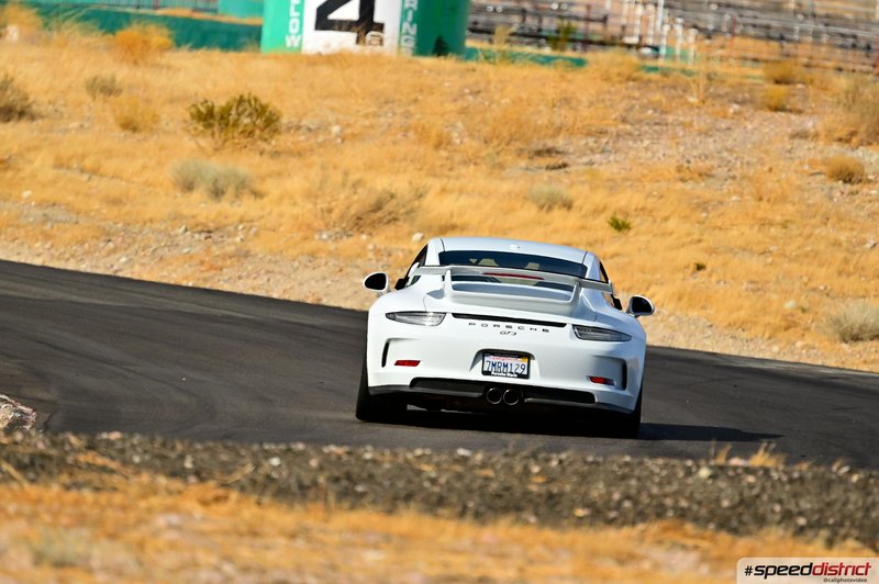 Porsche 911 GT3 white