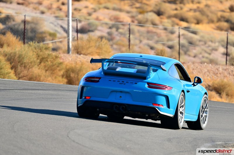 Porsche 911 GT3 blue