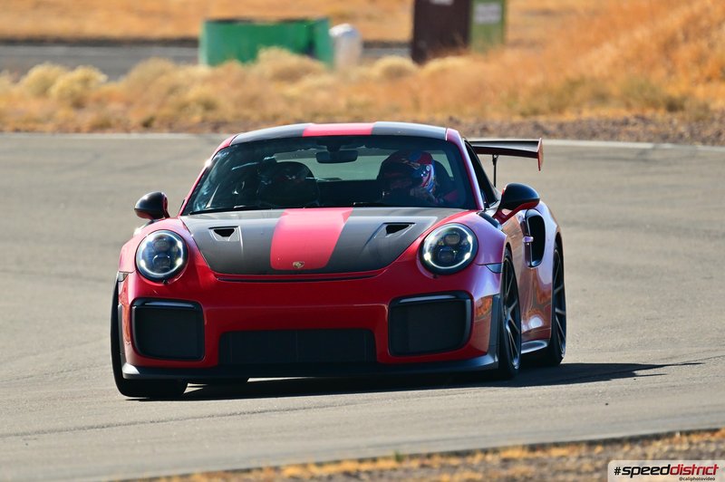 Porsche 911 GT2 RS