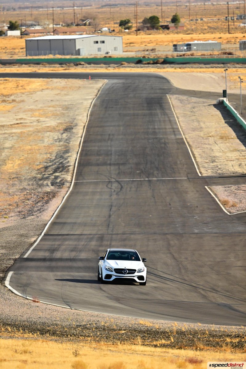 Mercedes E63 S AMG