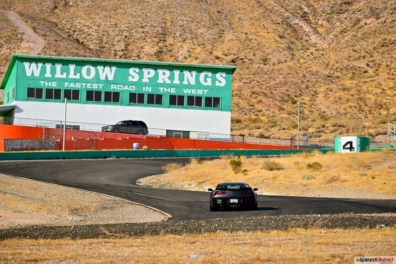 Chevrolet Corvette Z06 black