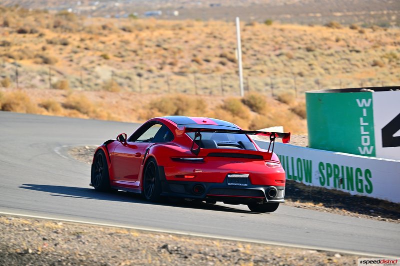 Porsche 911 GT2 RS