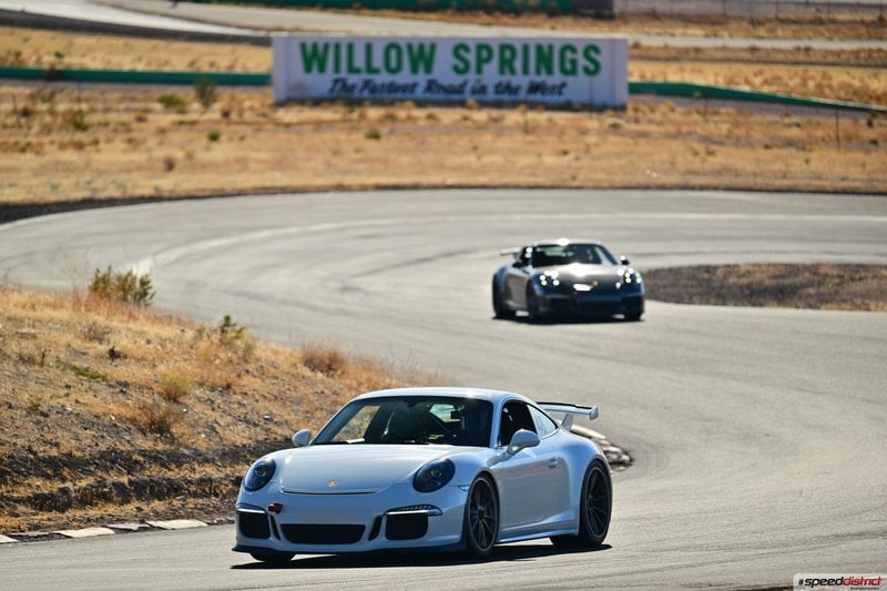 Porsche 911 GT3 white