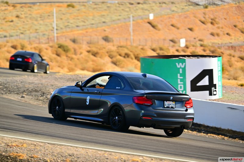 BMW M240i