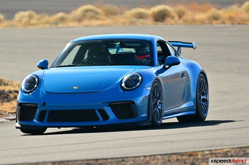Porsche 911 GT3 RS blue