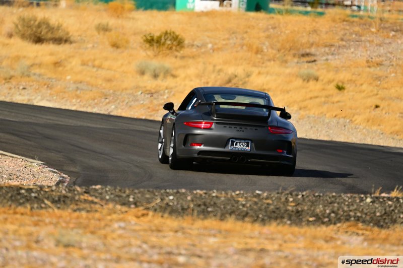 Porsche 911 GT3 gray