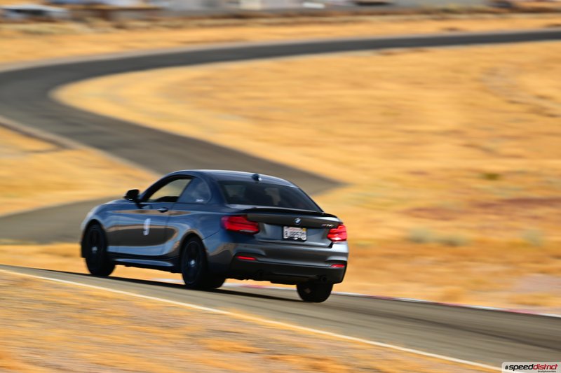 BMW M240i