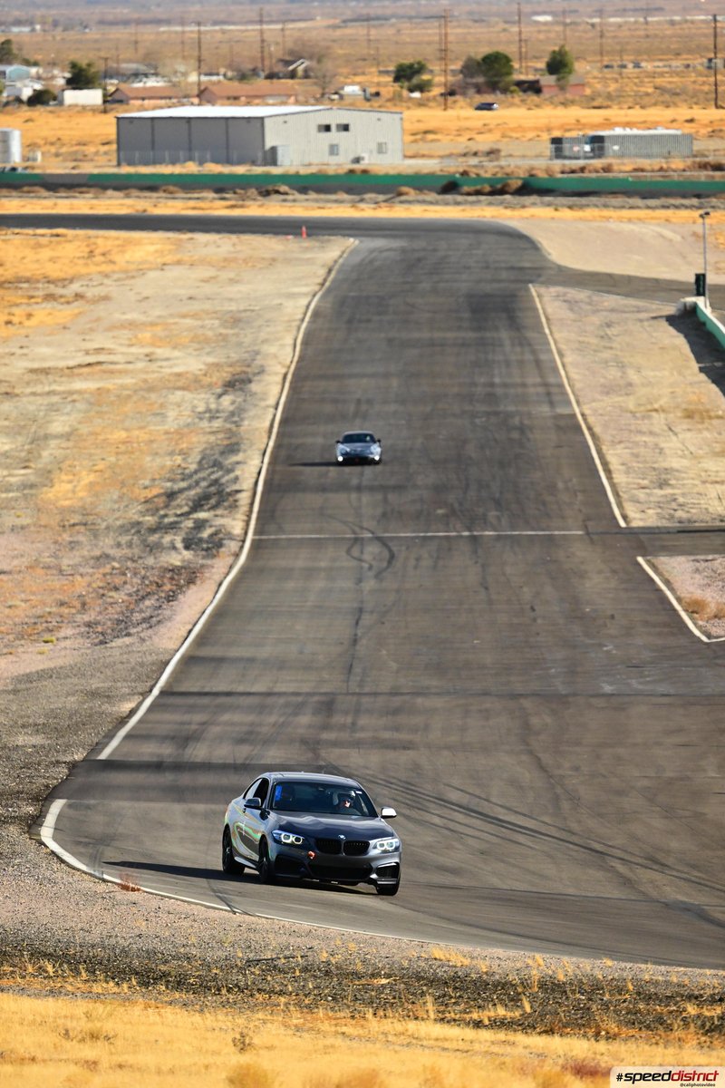 BMW M240i