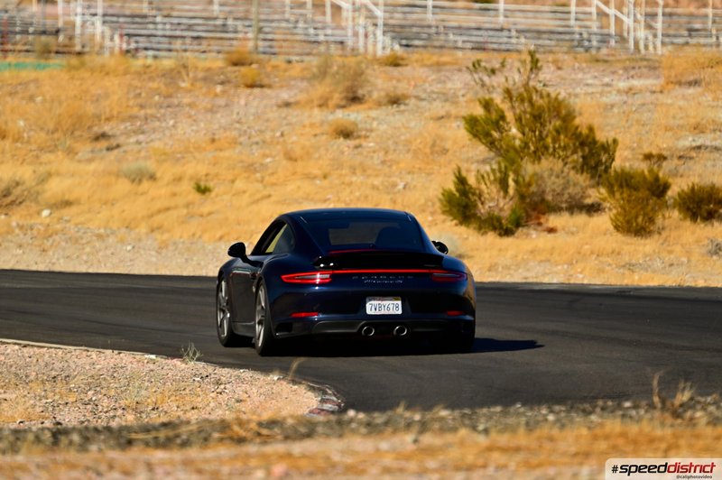 Porsche 911 GT3 blue