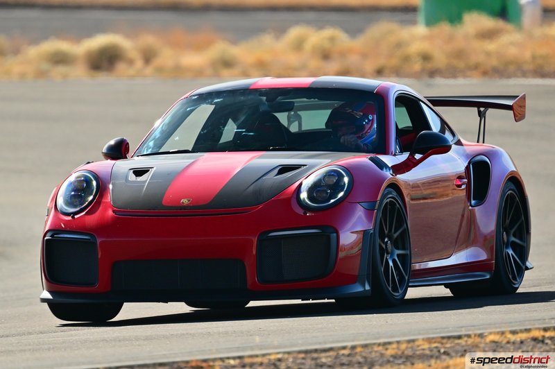 Porsche 911 GT2 RS