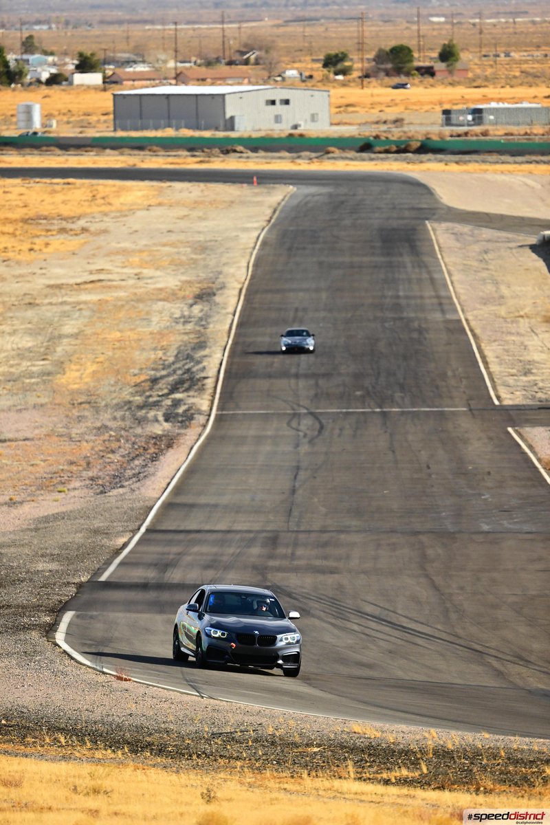 BMW M240i