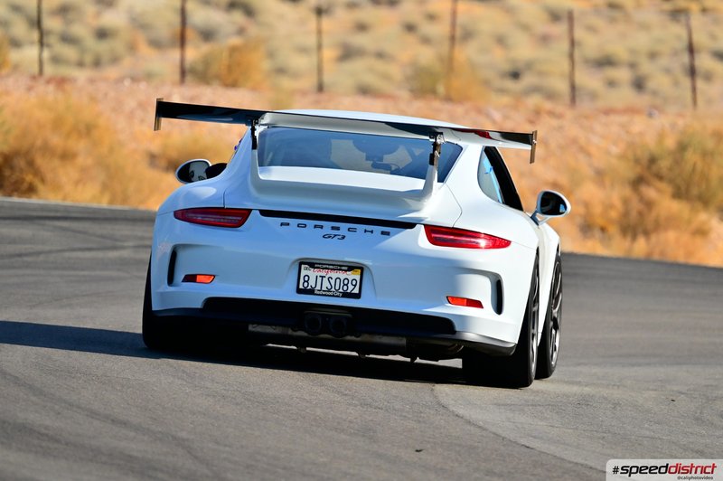 Porsche 911 GT3 white