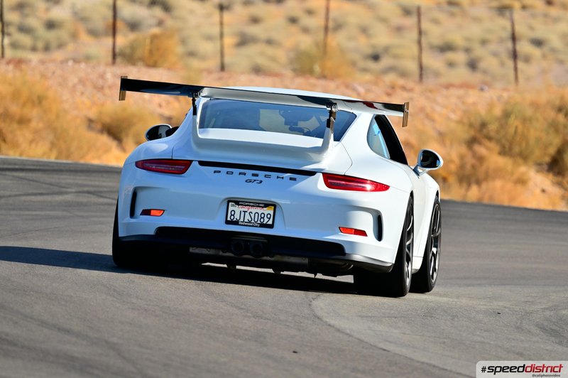 Porsche 911 GT3 white