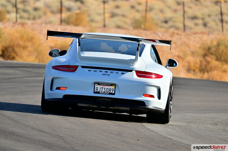 Porsche 911 GT3 white
