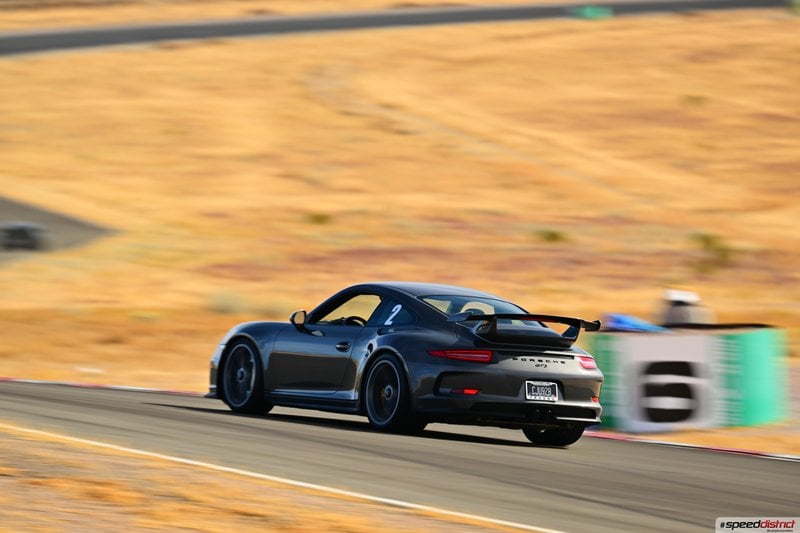 Porsche 911 GT3 gray