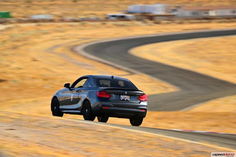 BMW M240i