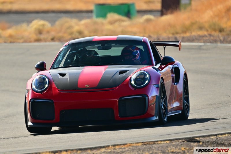 Porsche 911 GT2 RS