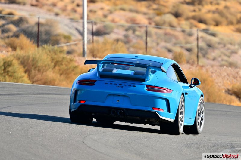 Porsche 911 GT3 blue
