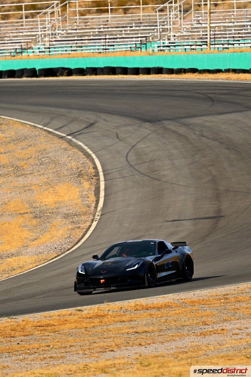 Chevrolet Corvette Z06 black