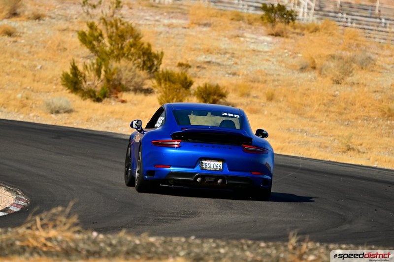 Porsche 911 GT3 blue