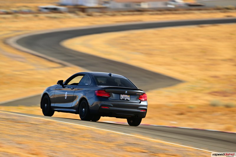 BMW M240i