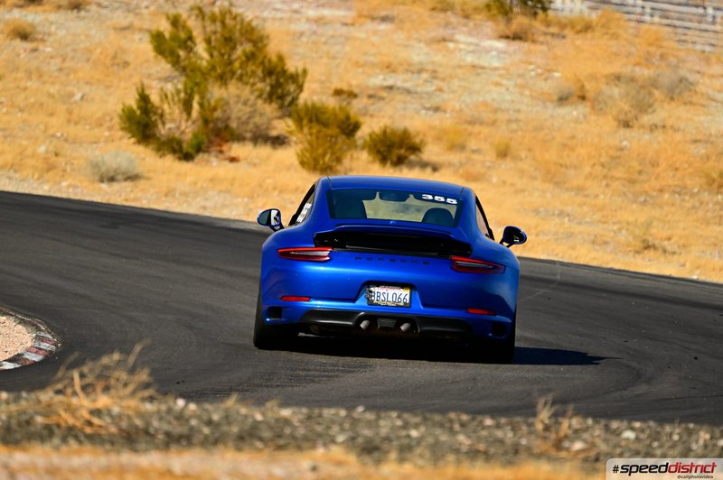 Porsche 911 GT3 blue