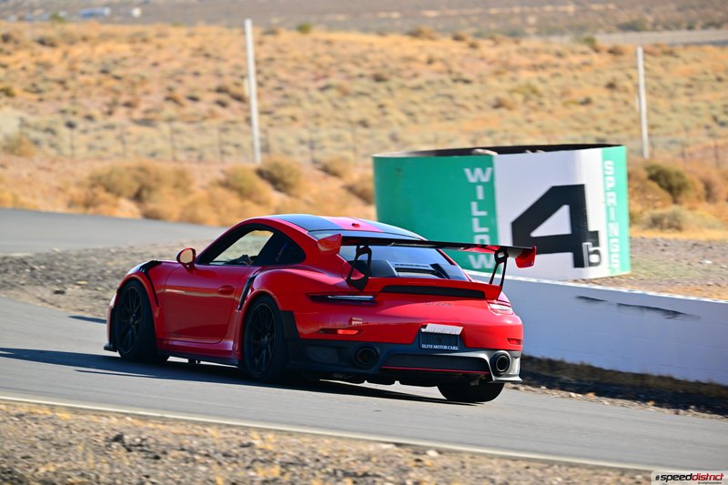 Porsche 911 GT2 RS
