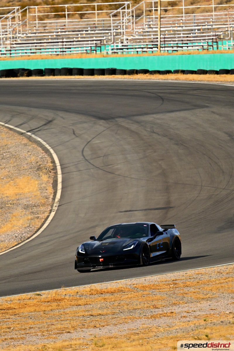 Chevrolet Corvette Z06 black