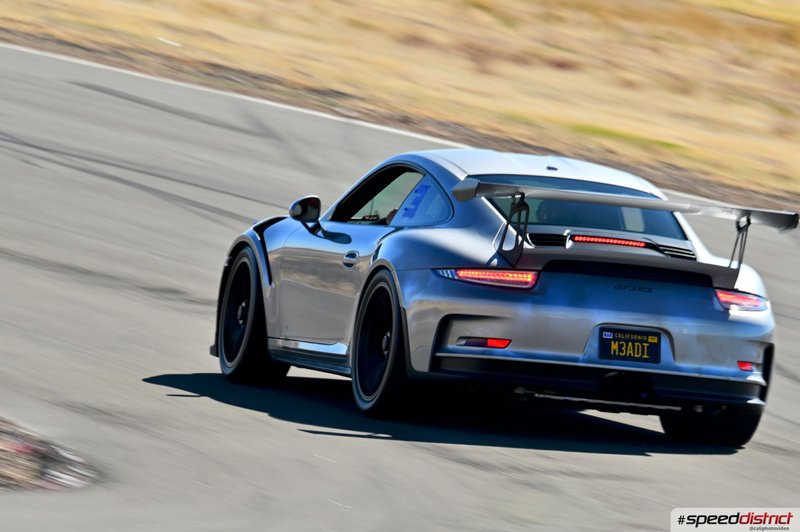 Porsche 911 GT3 RS silver