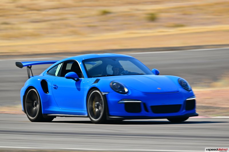 Porsche 911 GT3 RS blue