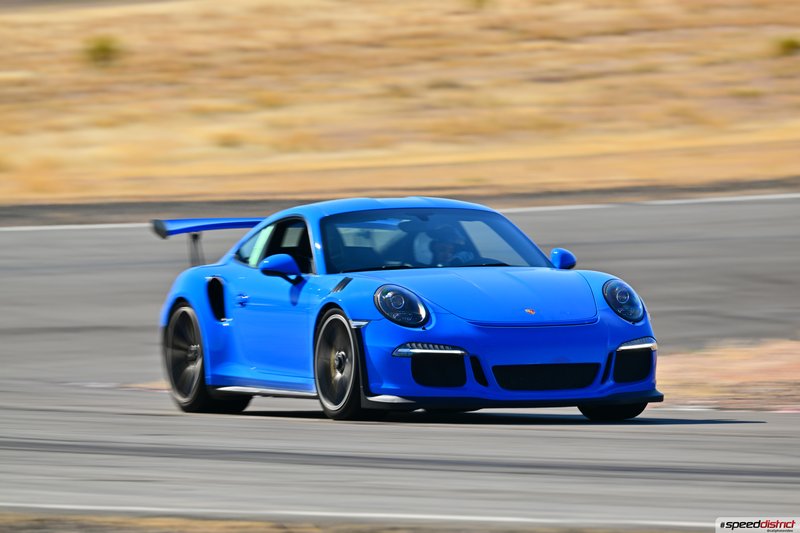 Porsche 911 GT3 RS blue