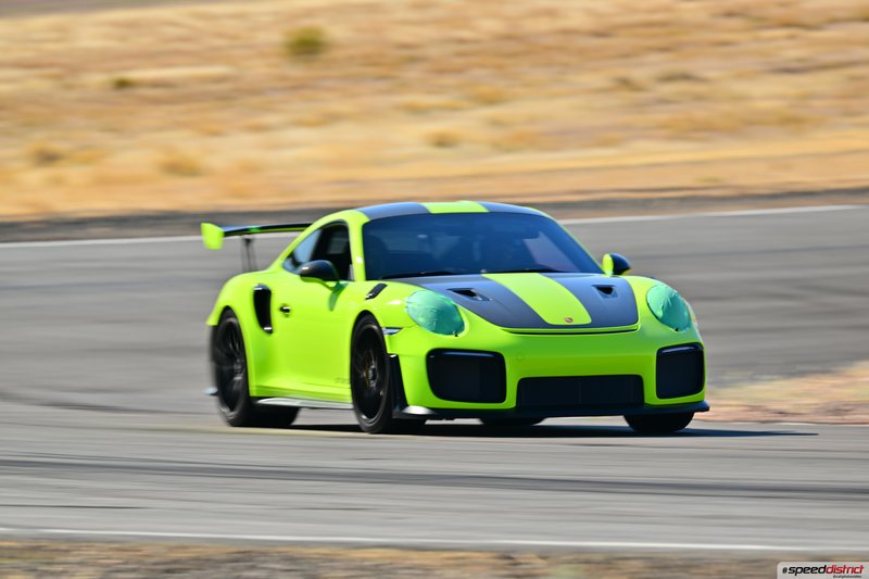 Porsche 911 GT2 RS