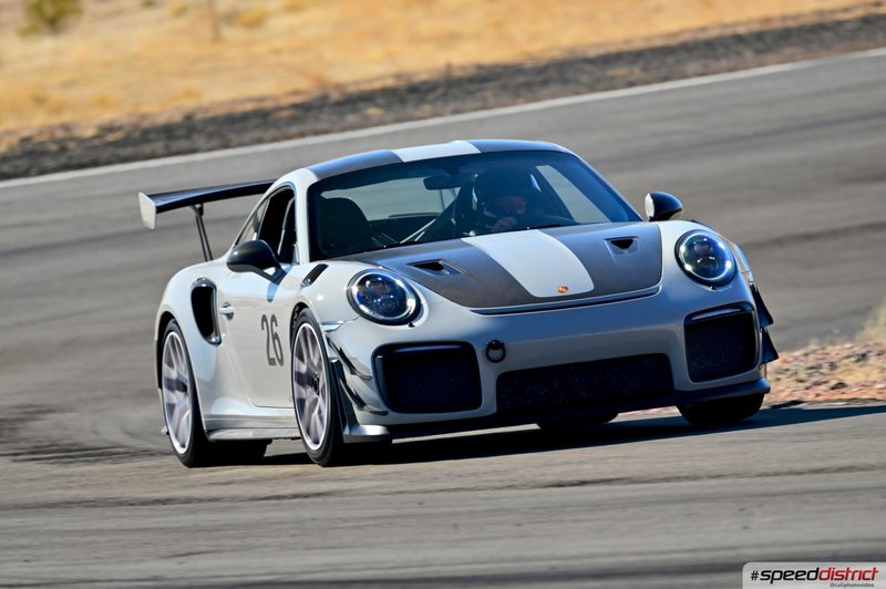 Porsche 911 GT2 RS