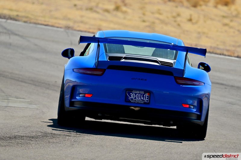 Porsche 911 GT3 RS blue